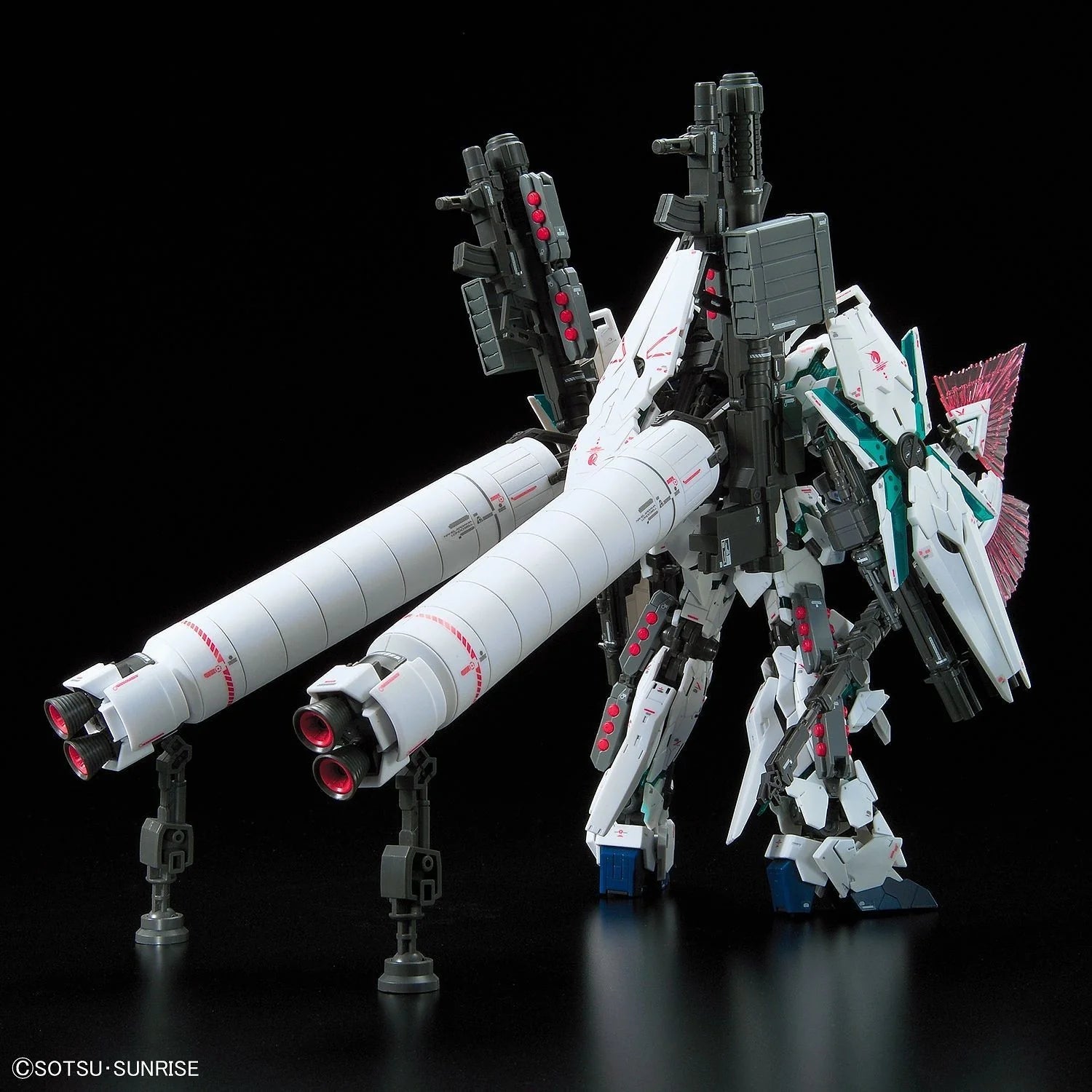 RG 1/144 Full Armor Unicorn Gundam Model Kit Bandai