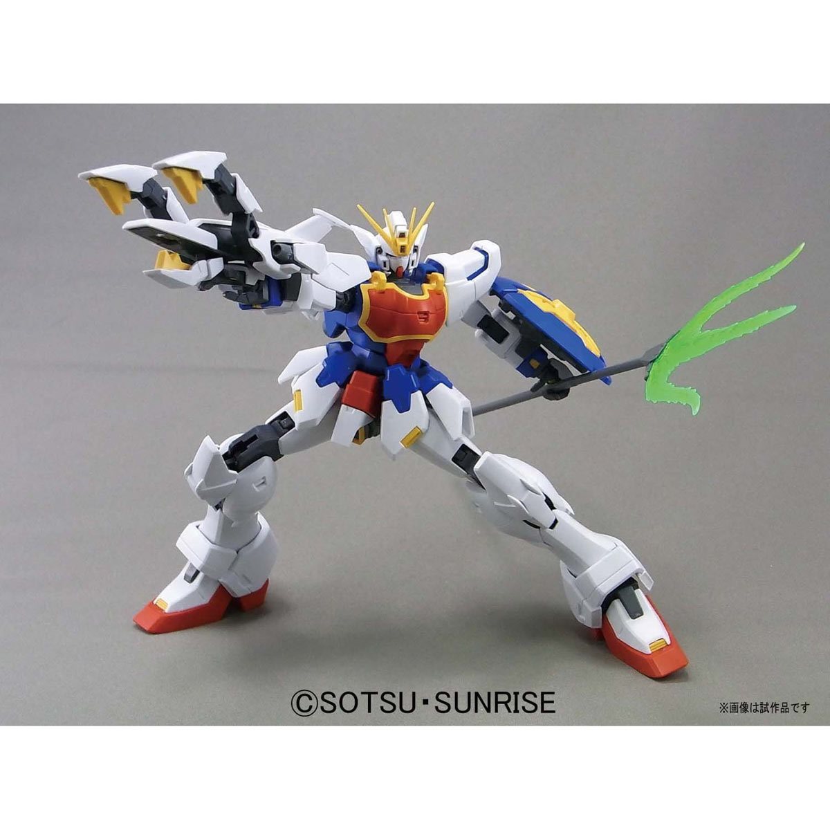 Mobile Suit Gundam Wing: Endless Waltz Shenlong Gundam EW Master Grade 1:100 Scale Model Kit Bandai