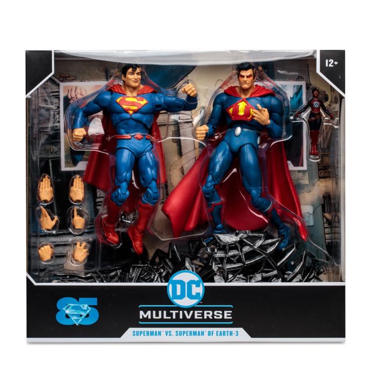 PREVENTA Superman vs Superman of Earth-3 DC Multiverse Action Figure (Primer pago/Anticipo)