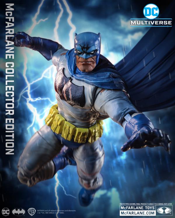 PREVENTA DC Multiverse Batman: The Dark Knight Batman (Battle Damage Blue) Collector Edition Mcfarlane (Primer pago/anticipo)