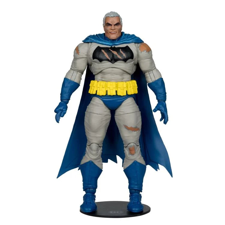 PREVENTA DC Multiverse Batman: The Dark Knight Batman (Battle Damage Blue) Collector Edition Mcfarlane (Primer pago/anticipo)