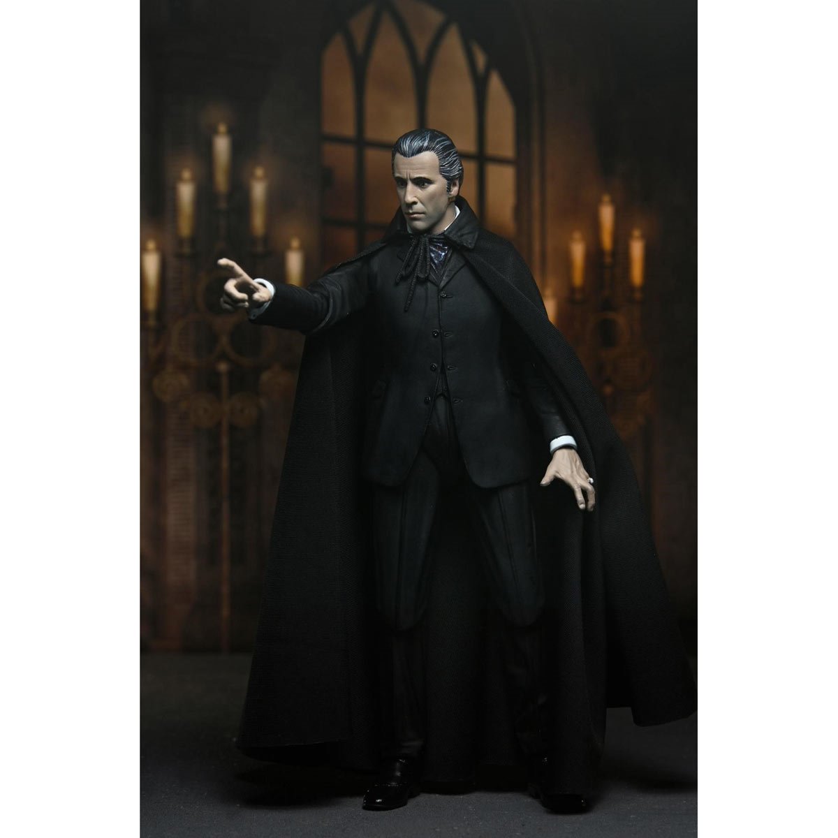 PREVENTA Horror of Dracula Ultimate Count Dracula NECA (Primer pago/anticipo)