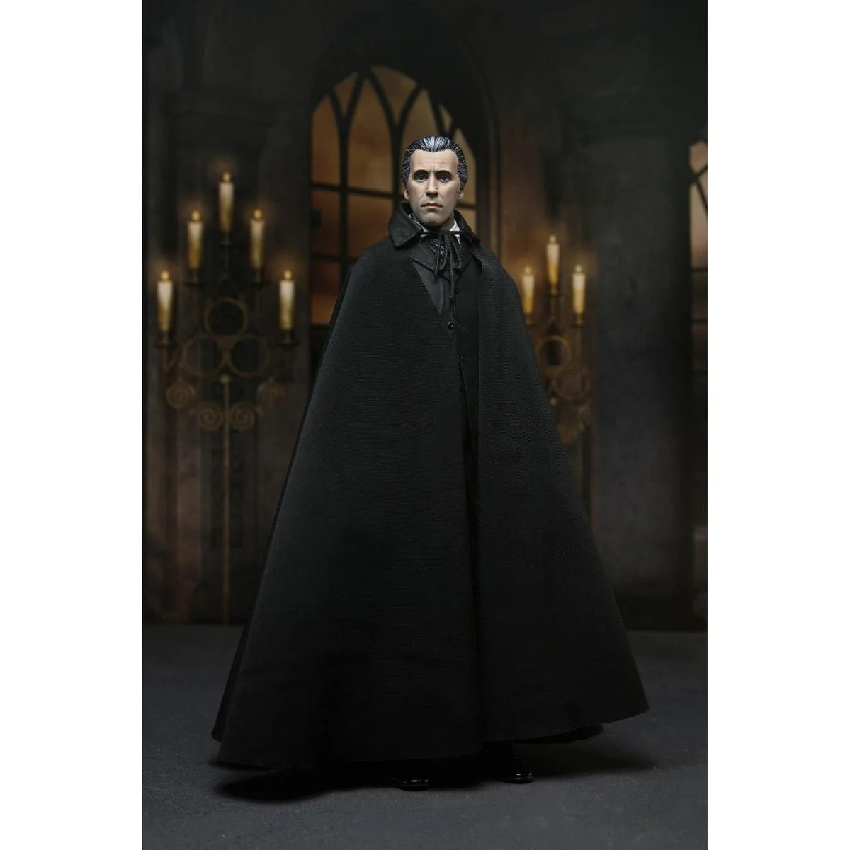 PREVENTA Horror of Dracula Ultimate Count Dracula NECA (Primer pago/anticipo)